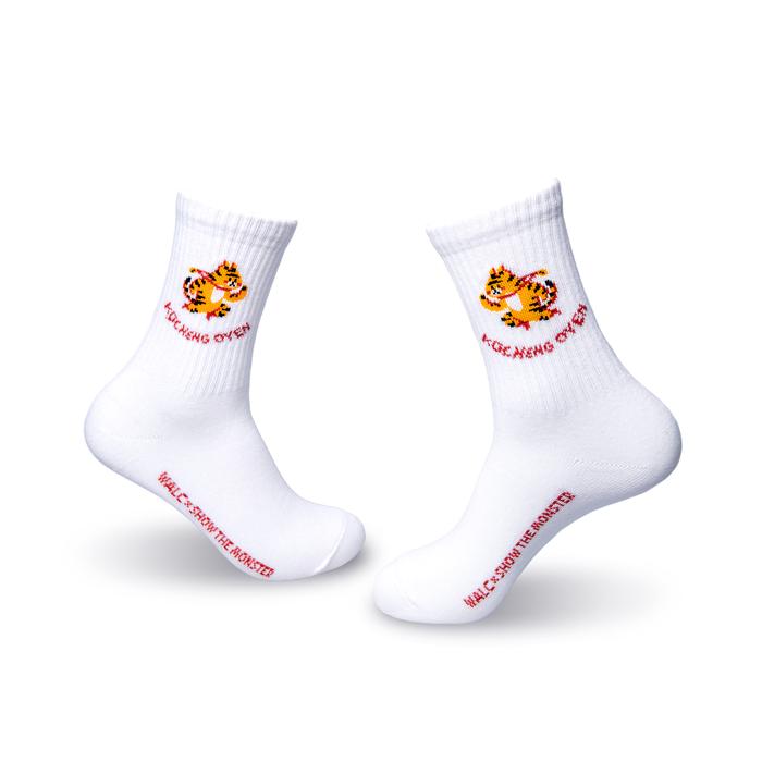 WALC x Show The Monster - Oyen Footnotes / Kaos Kaki Casual / Fashion