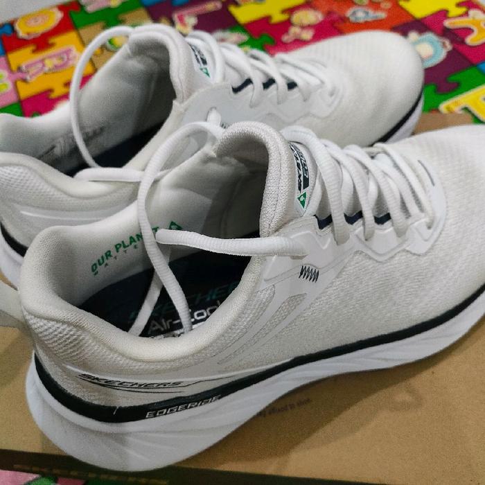 Skechers Edgeride. (Second)