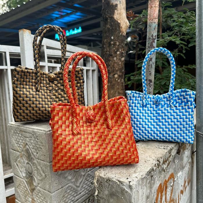 Tas Petty S Kecil Anyaman Plastik Jali Premium JANUR