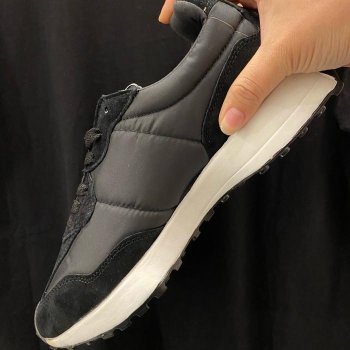 Sepatu NB 327 Black White