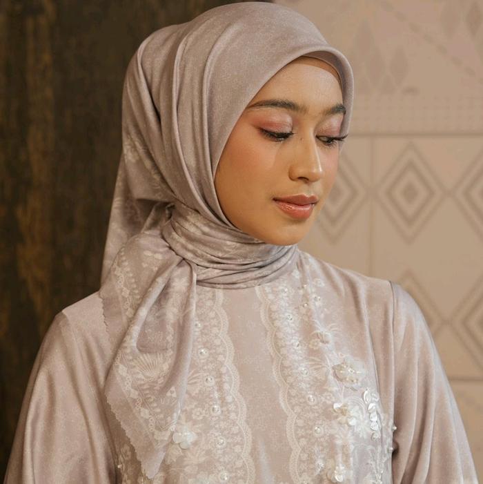 ARZA SCARVES  -  HIJAB ALEZA