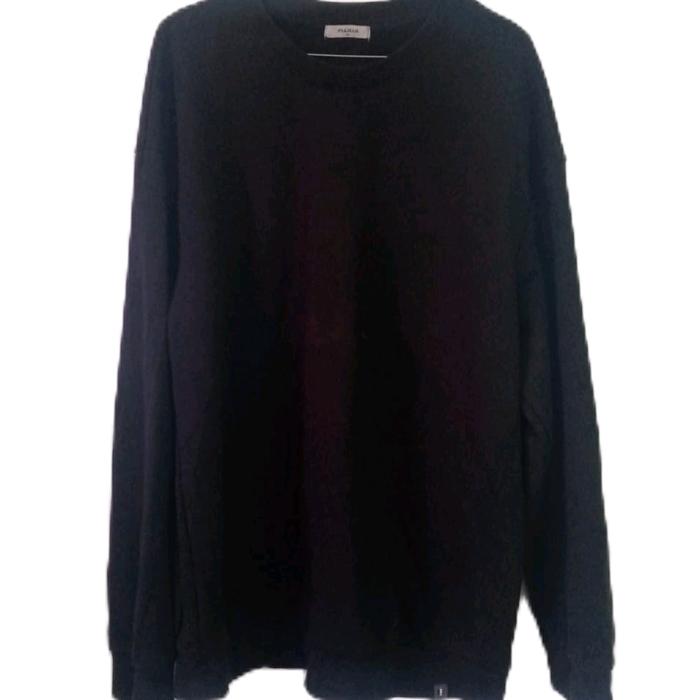 Sweater Crewneck Polos Hitam Pria Wanita Polham