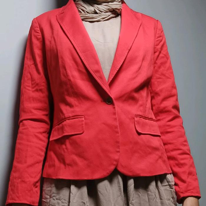 Preloved Blazer Merah Cabe