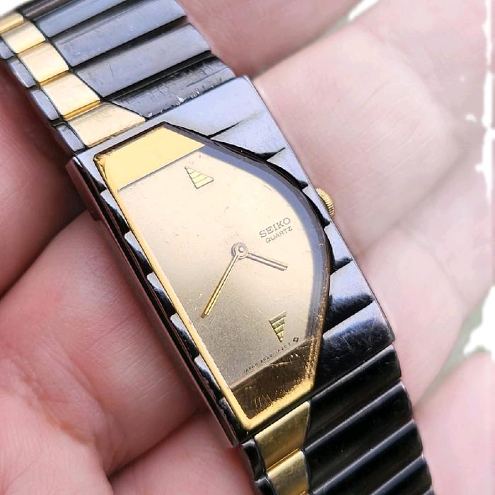 Seiko Jam Tangan Half Moon Vintage Full Original Bracelet Panjang Akurasi Bagus Quartz Fashionable
