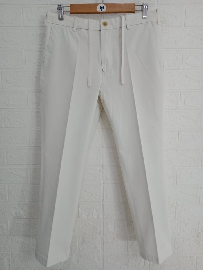 Celana Ankle Katun Chino UNIQLO 76-84cm Original (Preloved) Natural C-483