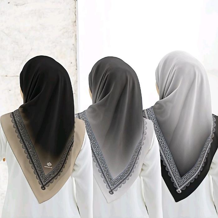Clasik Hijab Persegi 4 Voal Motif Art Premium Bahan Adem Ukuran 110 cm x 110 cm Finishing Lasercut u