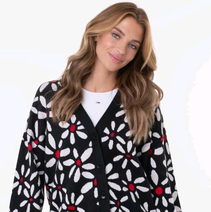 Tommy Hilfiger Cardigan Vintage Original Ukuran XS 51x60 Kondisi 9/10 Seperti Baru Perawatan Khusus 