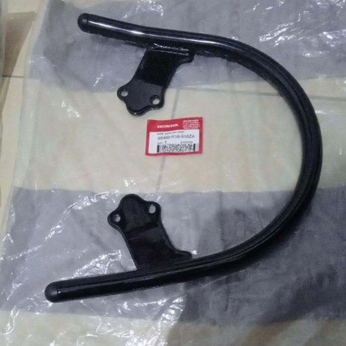 besi behel pegangan belakang jok scoopy esp k16r scoopy f1 k16G ori L1