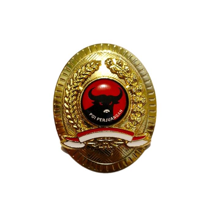 Pin pdi perjuangan - lencana pdi p