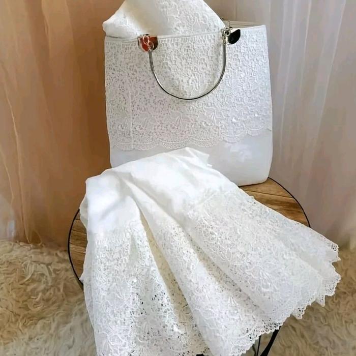 Mukena Tulip Sutra Velvet Premium Asli Warna Putih - Jual Rugi 1 PCS