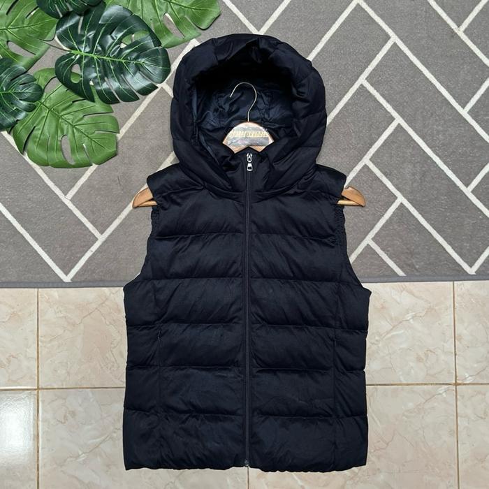 Uniqlo Ultralight Down Vest | Uniqlo Ultralight | Jaket Uniqlo | Uniqlo Jacket | Vest Uniqlo | Uniql