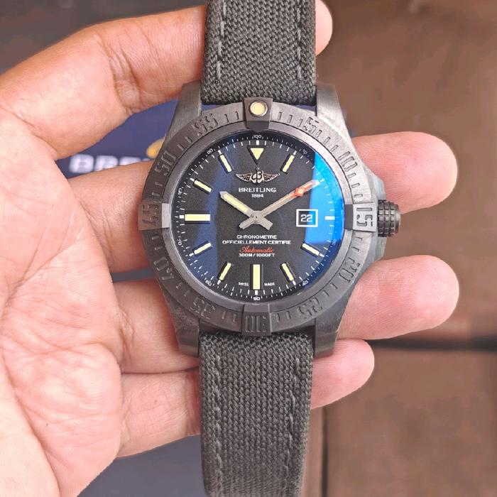 Preowned Genuine Breitling Avenger Blackbird B1731010