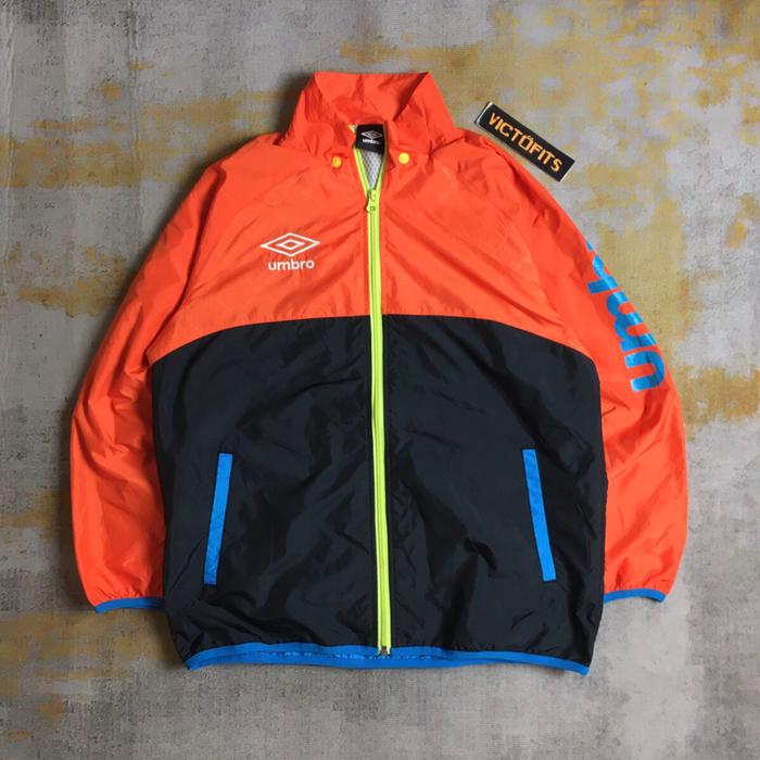 Jaket Windbreaker Umbro Oren Hitam List biru Ijo stabilo