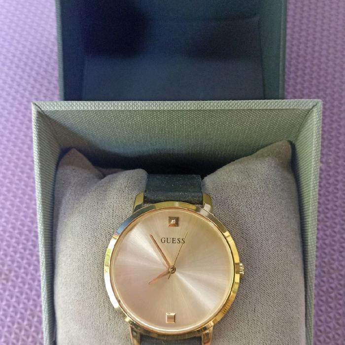jam tangan guess second mulus