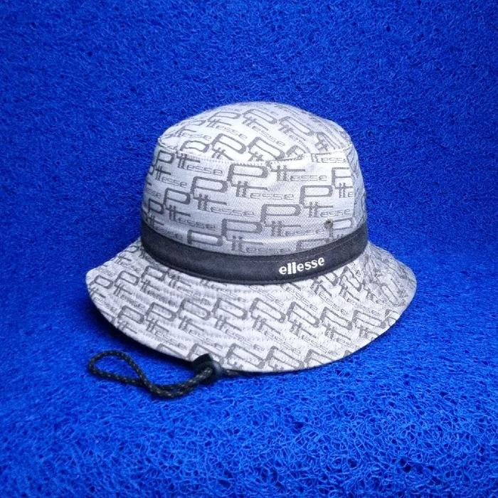 bucket hat ellese italy corak size M-L
