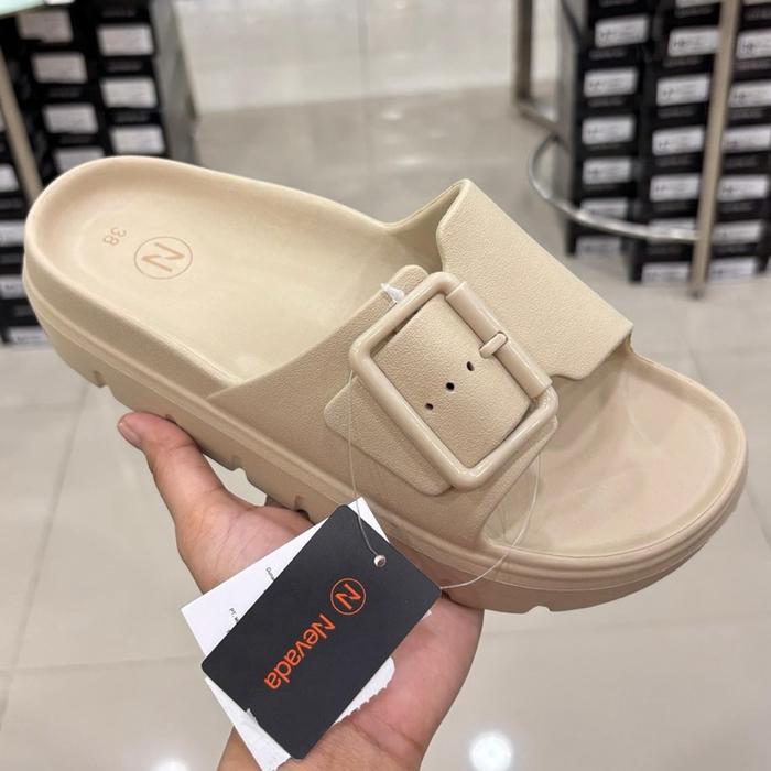 Sandal Slop Pylon Karet Wanita Nevada