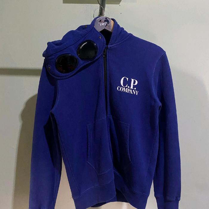 cp company google lens blue