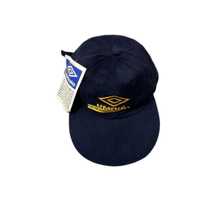 Vintage Umbro 90s pro training cap