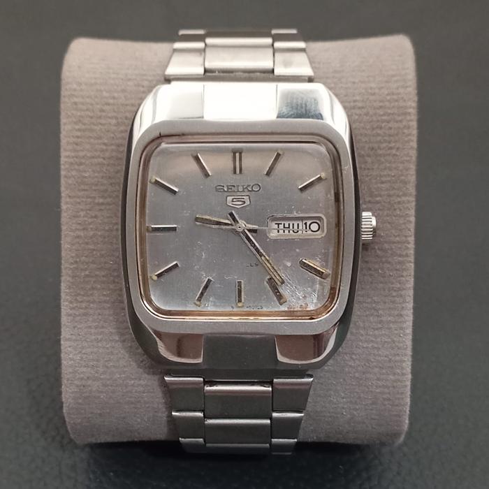 Seiko 5 Automatic TV 6319-5050 Silver Sunburst Jam Tangan Pria Original Bekas