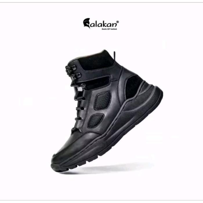 Sepatu Boots Kulit Model Loker Varian Black