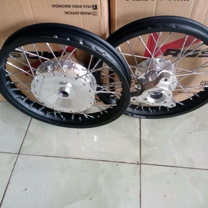 velg nmax old ROSSI ring 14 second