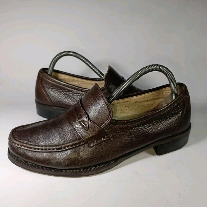 Bally original leather Switzerland loafers 39 size man shoes