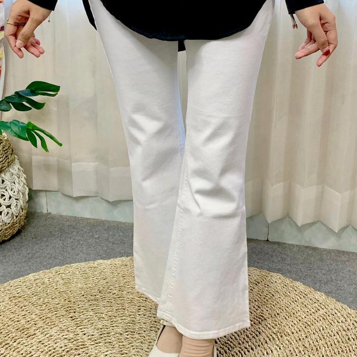 Livy cutbray | cutbray putih | cutbray jeans putih | kulot putih | celana jeans putih | celana cutbr