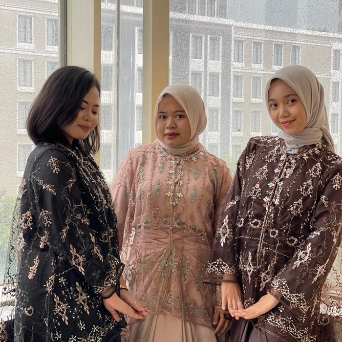 Atasan Outer Batwing etnik