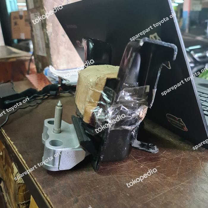 Engine Mounting Kanan Voxy 2017-2022 R1
