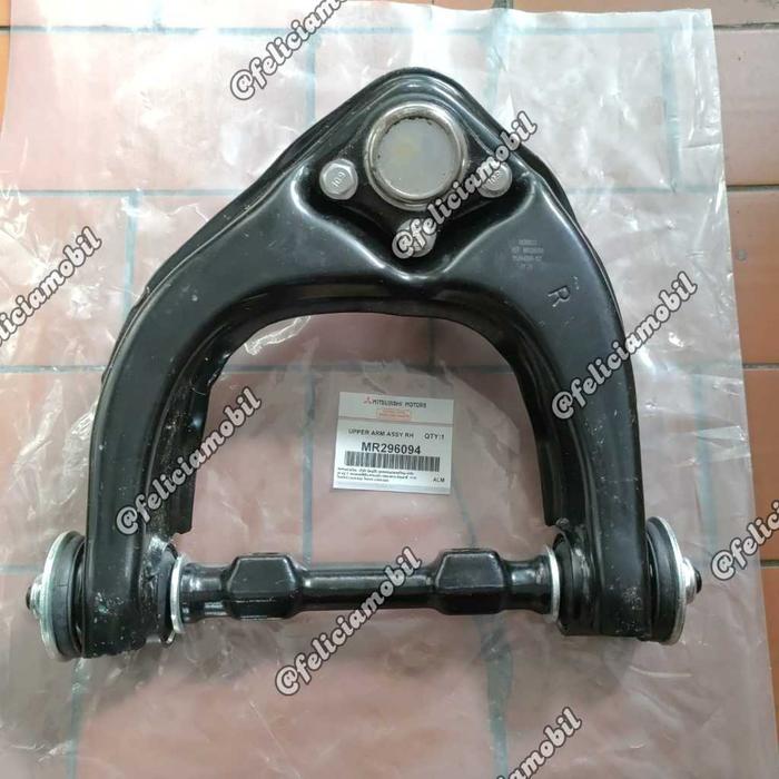 Upper Arm RH L200 Double Cabin