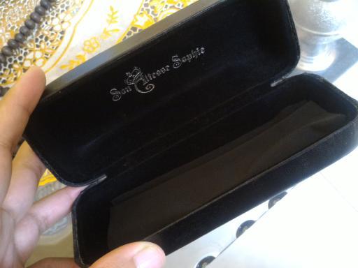 SALE hard case box kacamata