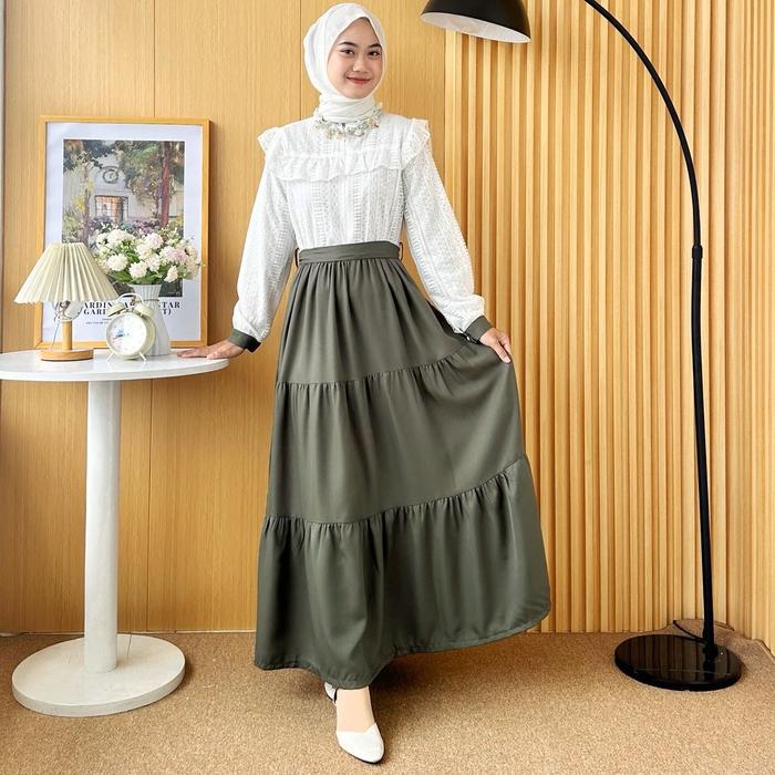 EMELYN DRESS BRUKAT GAMIS LEBARAN WANITA HIJAB PUTIH PASTEL RAYA SERIES BY MEECLO