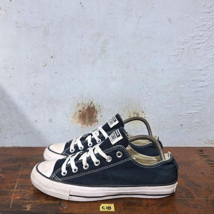 Sepatu second original Converse CT basic low size 40