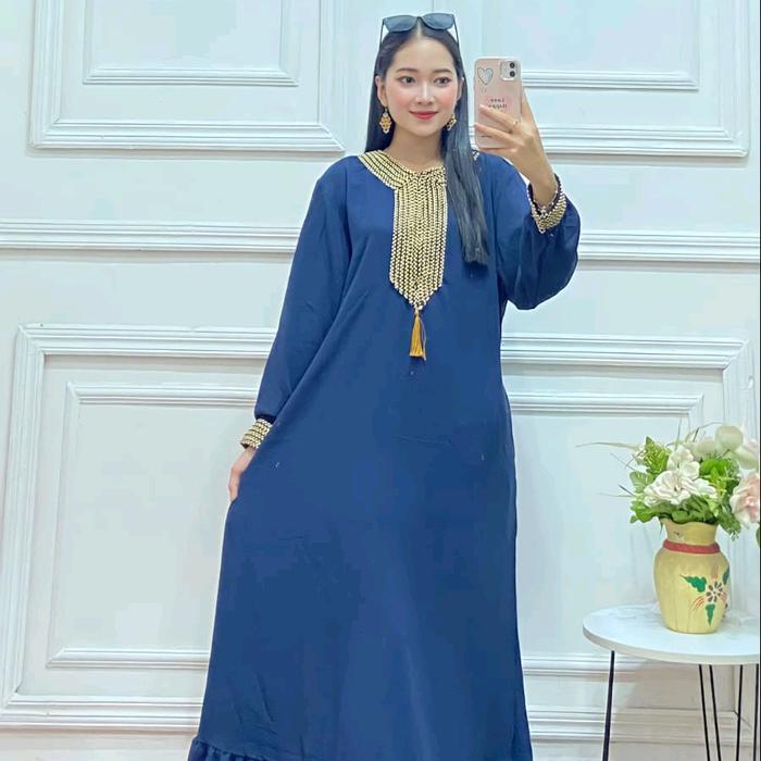 Gamis    Rayon  super Ld 110 Pb 135 Sleting  Tebal adem , halus kualitas ok Tali samping Saku   ecer