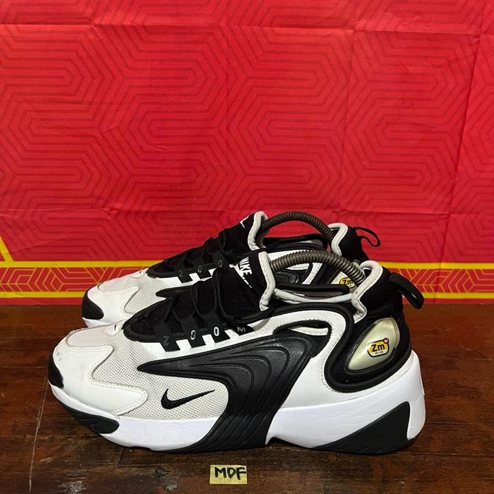 Sepatu second ori nike zoom 2000 white black size 41