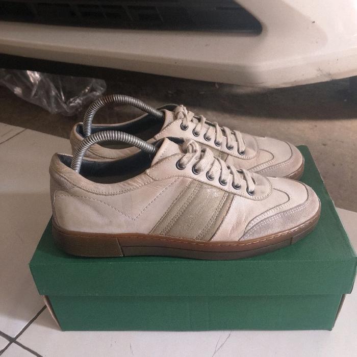 sepatu second branded salvatore ferragamo size tunggal 6.5 atau size 40 original authentic