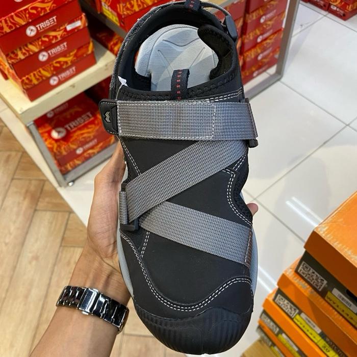 Sepatu Sandal watchout Pria grey dengan Desain Tali Kekinian dan Sol Nyaman untuk Aktivitas Sehari-h