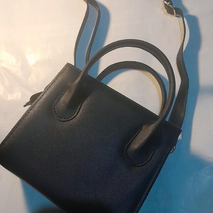 Tas selempang wanita viona