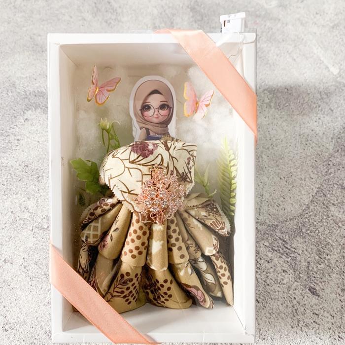 Kado hari guru hampers guru jilbab
