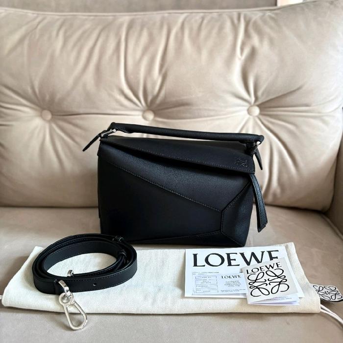 Loewe small puzzle edge bag (NEW)