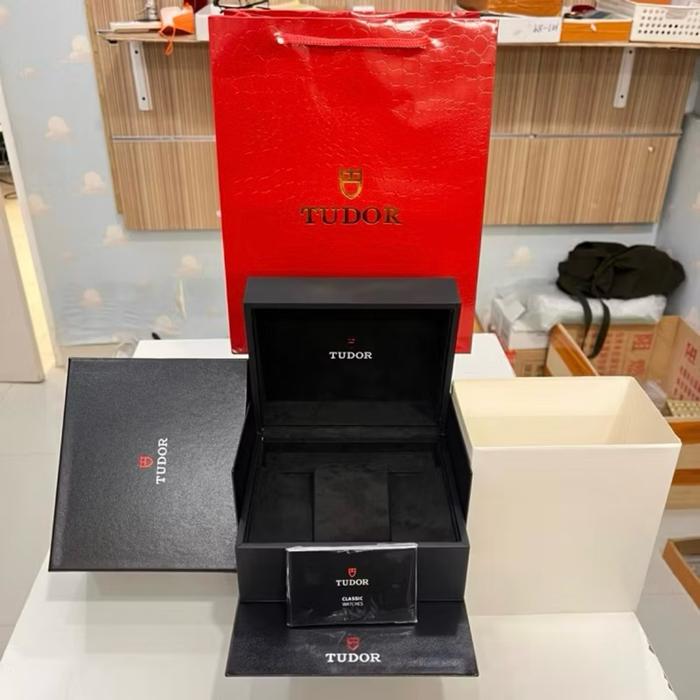 Kotak Jam Tangan TUDOR Original Mewah Box Jam TDR Ekslusif Full Set include Book & Paperbag