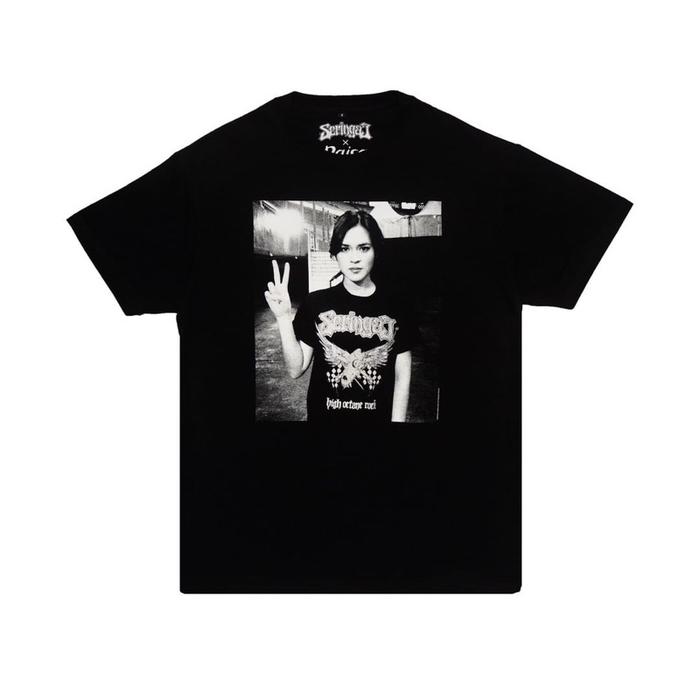 OFFICIAL MERCHANDISE SERINGAI X RAISA