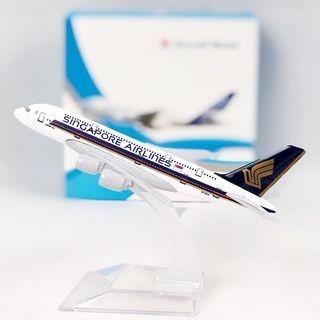 Diecast Pesawat Singapore Airlines