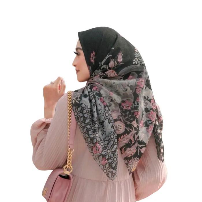 BUTTON SCARVES Topkapi Series
