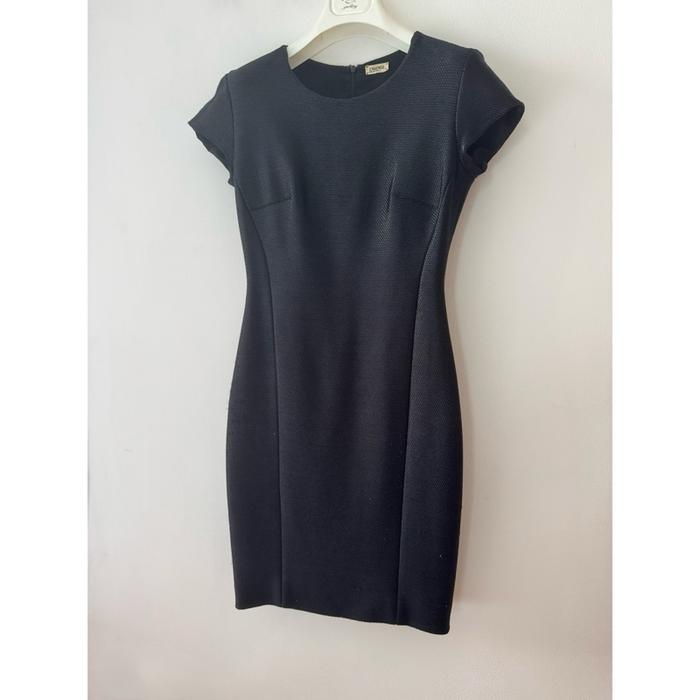 L’agence lagence maison margiela tailored black dress  RP $565 USD + NYC tax Sale 1.2 juta