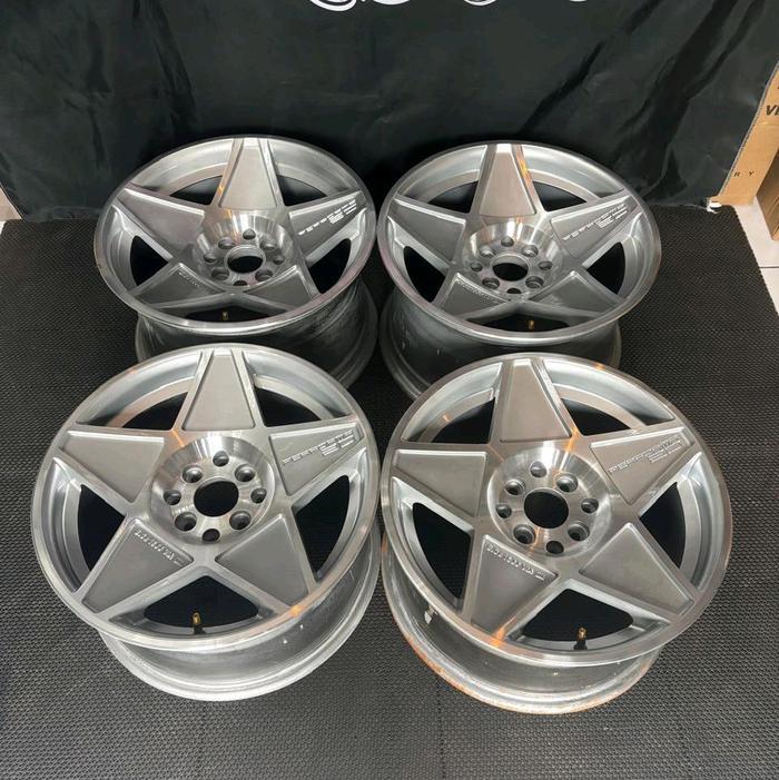 Velg 3SDM R16X8/9 in et30/20 pcd 4x100 /4x114.3