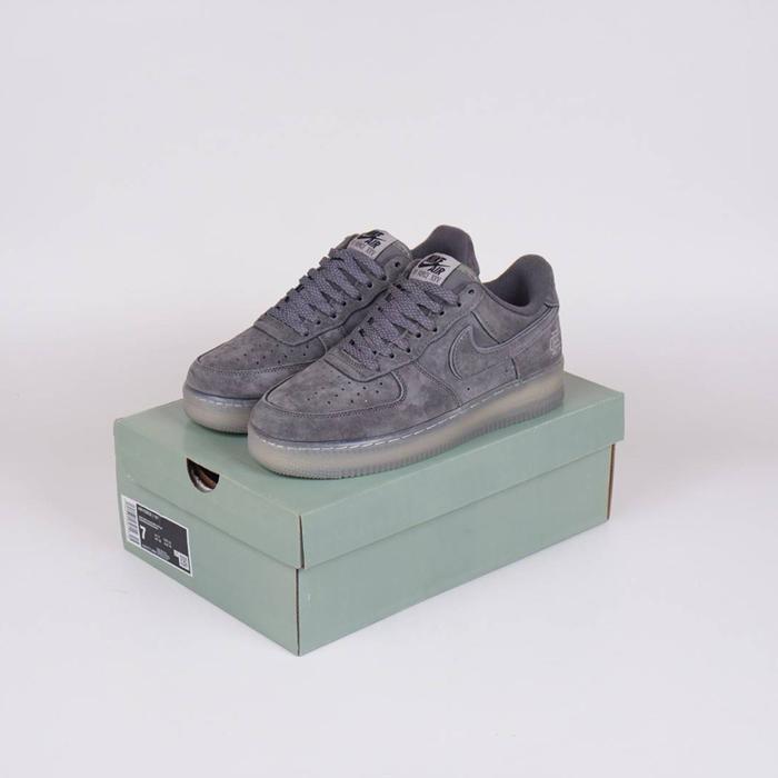 Sepatu Nike Air Force 1 Low x Reigning Champ Grey