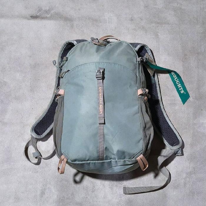 Tas ransel daypack wanita outdoor hiking gunung nepa bekas