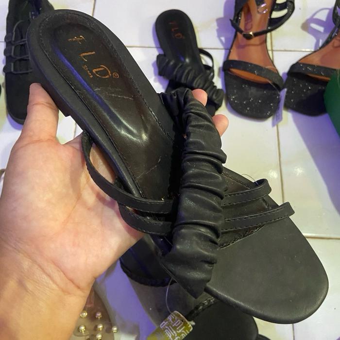 Sandal teplek fld size 37 tersedia warna hitam