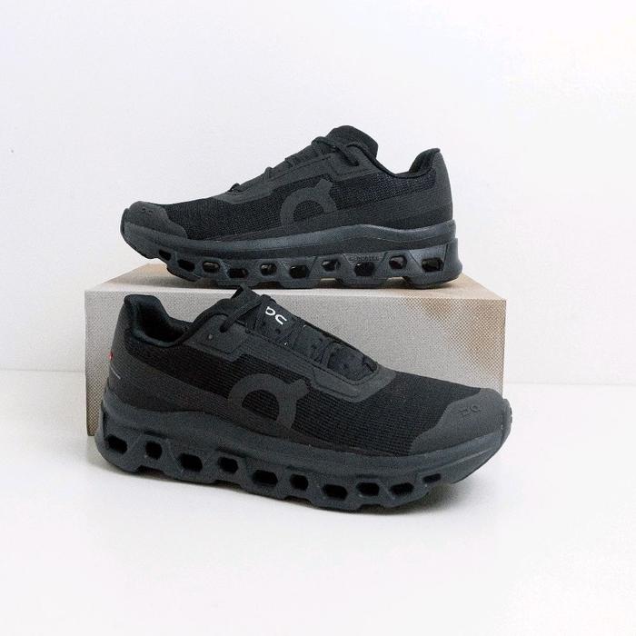 SEPATU PRIA RUNNING OC MONSTER VOID BLACK